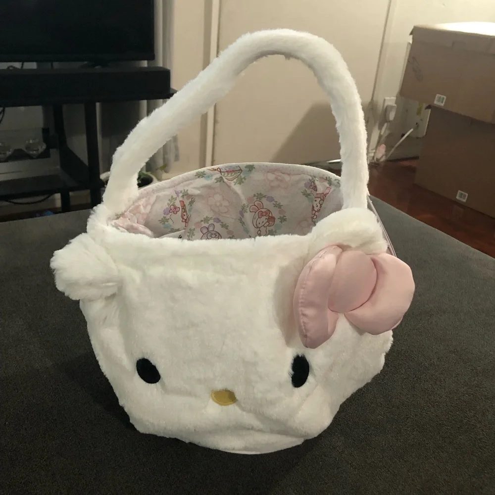 Pottery Barn Hello Kitty Critter Easter Bucket